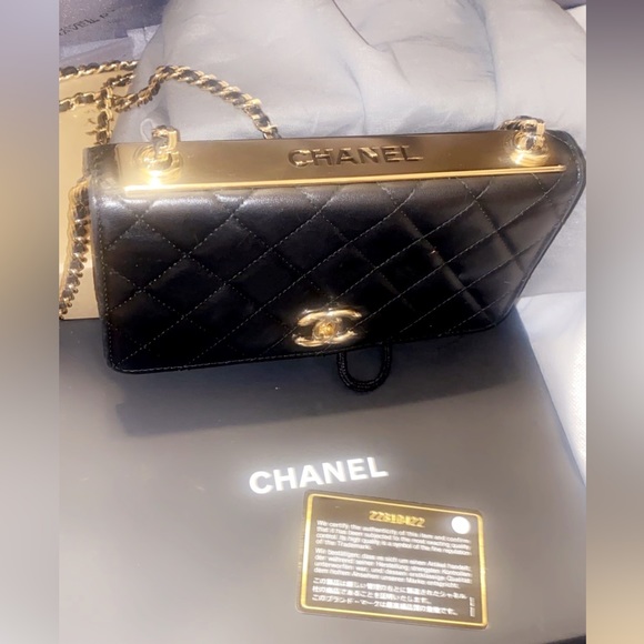 Chanel - Picture 5 of 5